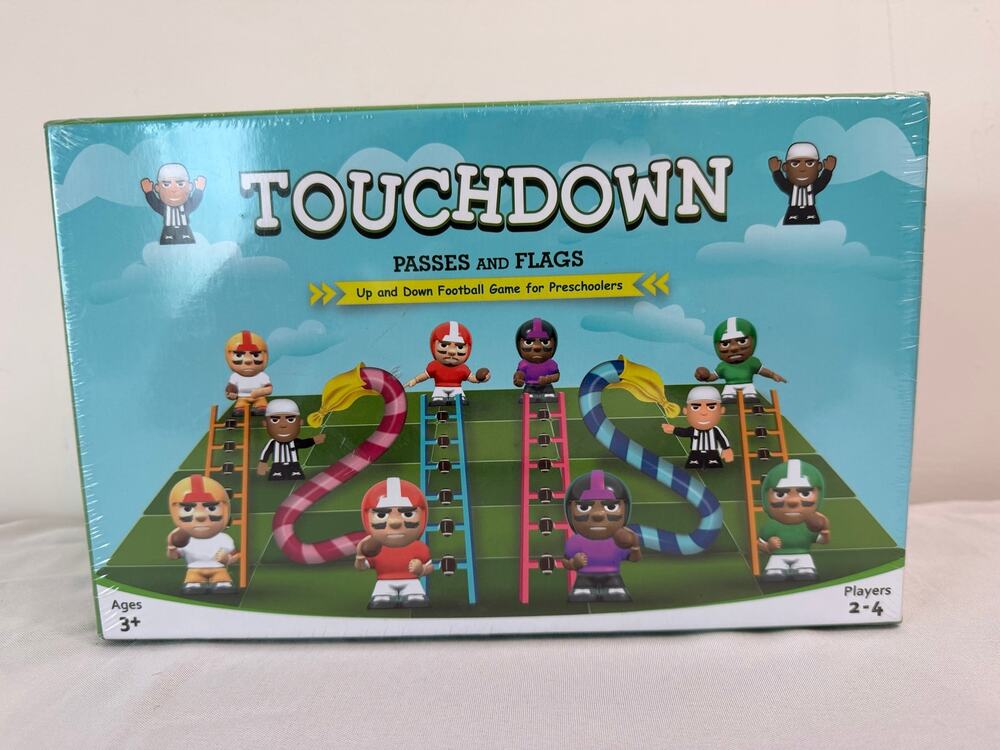 Touchdown Passes & Flags Football Board Game Preschool Ages 3+ NEW Sealed